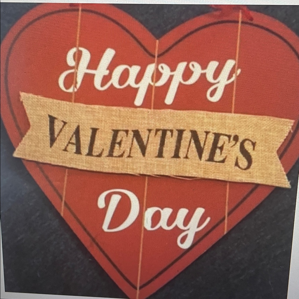 Happy Valentine’s Day Wooden Burlap Sign